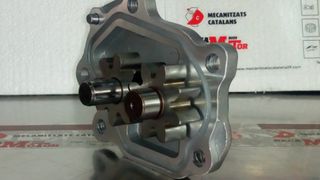 BOMBA ACEITE NISSAN BD30