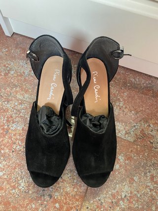 zapatos tacón pierre cardin