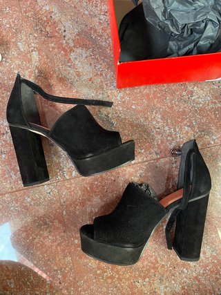 zapatos tacón pierre cardin