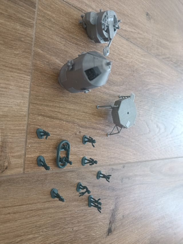 Astronavi - Montaplex