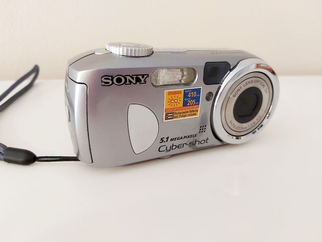 CAMARA SONY CYBER-SHOT