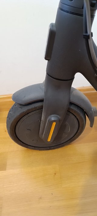 Xiaomi mi scooter essential