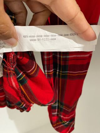 Camisa de cuadros roja. M. Stradivarius.