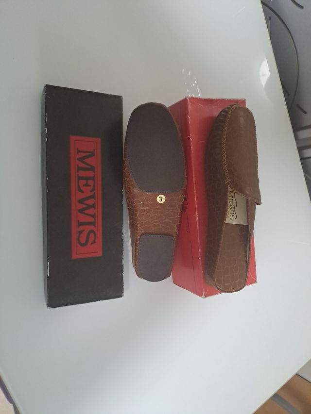 Zapatillas de piel caballero 