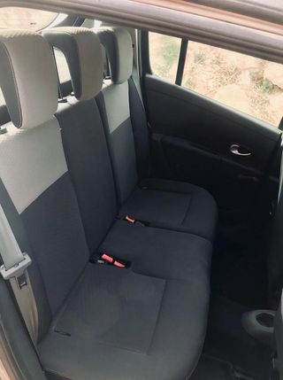 Renault Clio 2010