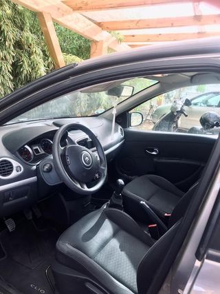 Renault Clio 2010
