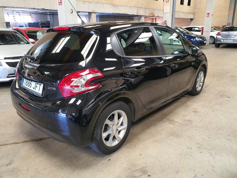 Peugeot 208 2015, foto 4