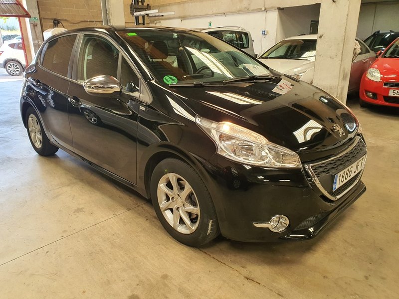 Peugeot 208 2015, foto 6