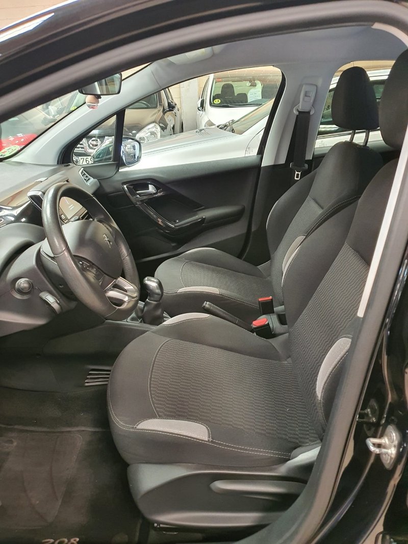 Peugeot 208 2015, foto 7