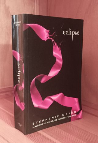 Vendo libro Eclipse saga Crepúsculo