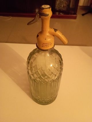 Precioso sifón tapón de metal