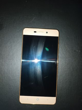 ZTE blade A452