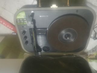 Giradiscos MUSE MT-201 BTG Color Gris, con Sistema