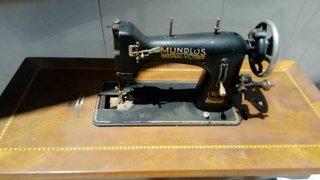 Máquina de coser clásica