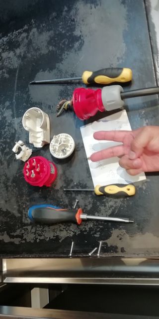 MANITAS INSTALACIÓN