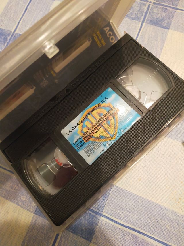 LA CHAQUETA METÁLICA - PELI VHS