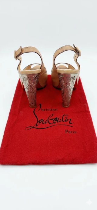 Zapatos Cristhian Louboutin