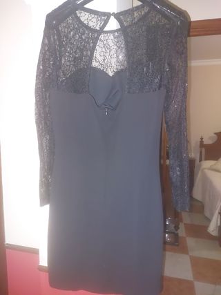 Vestido fiesta negro con encaje y lente