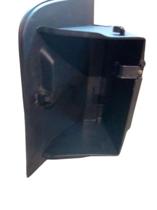 Guantera Ford Focus Hatchback I (1999) 2.0 16V (13