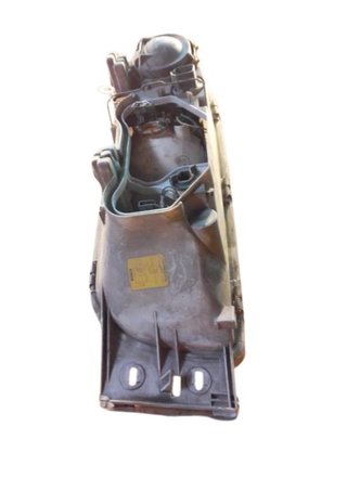 Faro derecho 1305615027 Ford Fiesta IV - V (1996)
