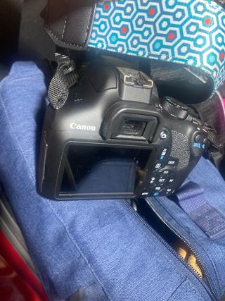 Canon Eos 1300D