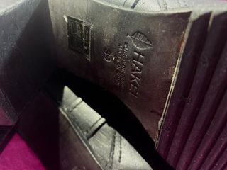 Botin negro Hakei - Talla 39