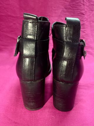 Botin negro Hakei - Talla 39