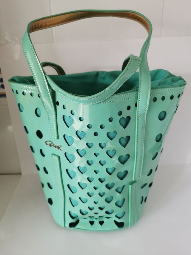 Bolso de Axel nuevo con Tara.