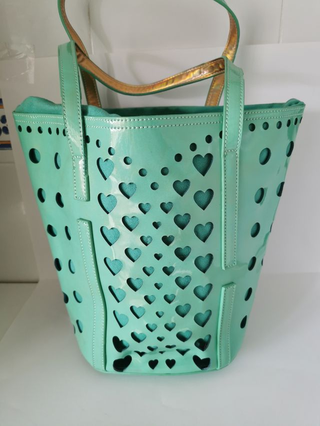 Bolso de Axel nuevo con Tara.