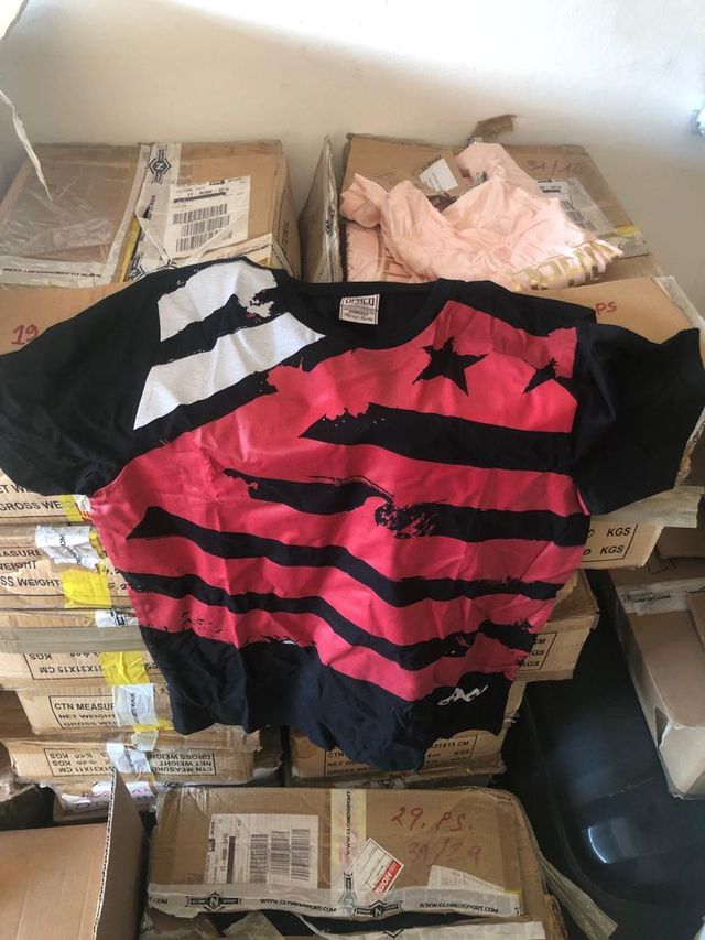Maglia marca Opaco stile USA america taglia M