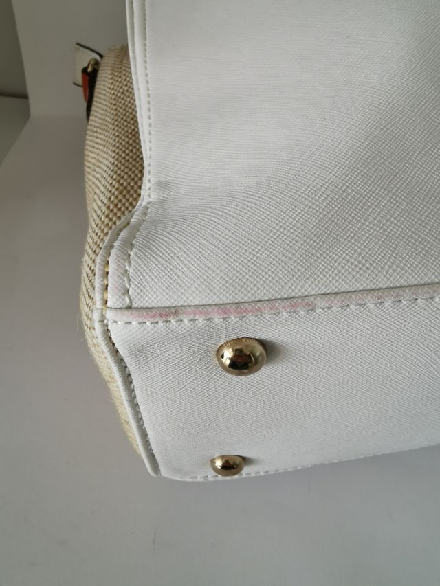 Bolso de Axel nuevo con Tara.