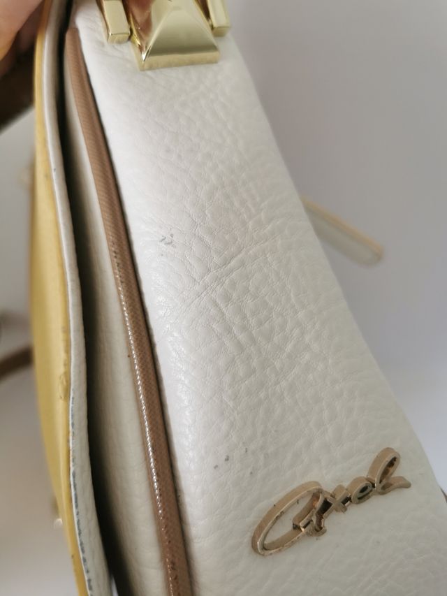 Bolso bandolera de Axel nuevo con Tara.