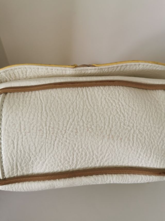 Bolso bandolera de Axel nuevo con Tara.