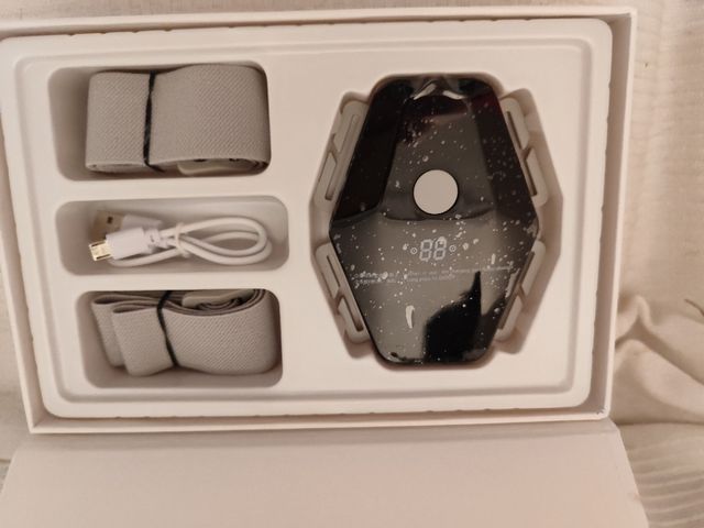 CORRECTOR DE ESPALDA CON VIBRACIÓN