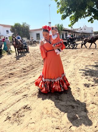 bata rociera mama y bebe