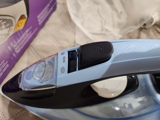Potente plancha de vapor PHILIPS 2800W