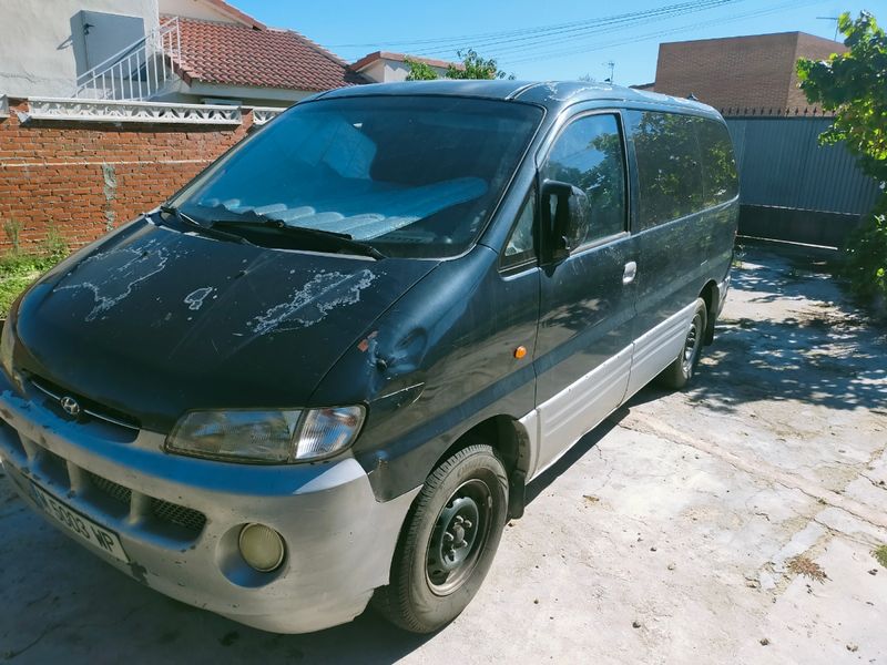 Hyundai H-1 1998 - foto 1