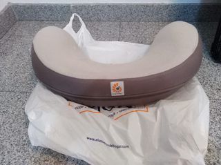 Cojín de lactancia Ergobaby