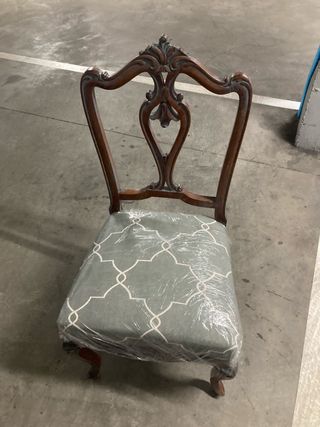 Silla y sillón clásico
