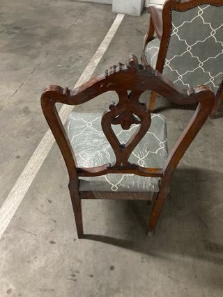 Silla y sillón clásico