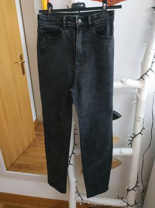 Pantalón Mon Stradivarius