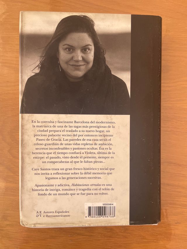 Habitaciones Cerradas, Care Santos