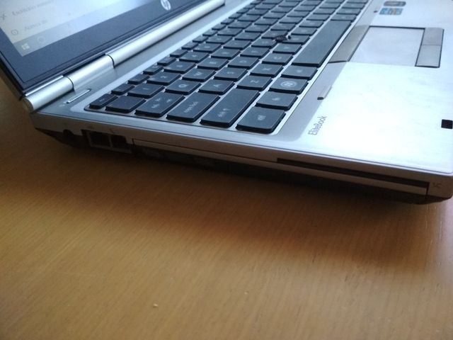 Portátil HP elite book 2560P
