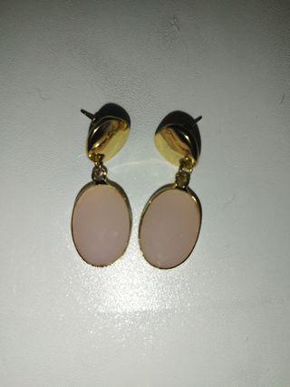 Conjunto de collar y pendientes