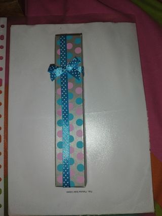 Conjunto de collar y pendientes