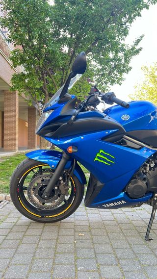 Yamaha XJ6 F 600. Año 2012. A2