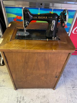 Maquina de coser antigua