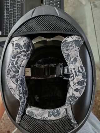 Casco Scorpion talla S, como nuevo!