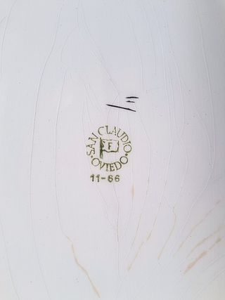 Bandeja y 3 platos San Claudio Oviedo.