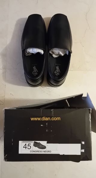 Par de zapatos negros